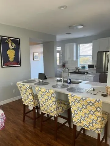 Bed & Breakfast Knight Hawk Suites *