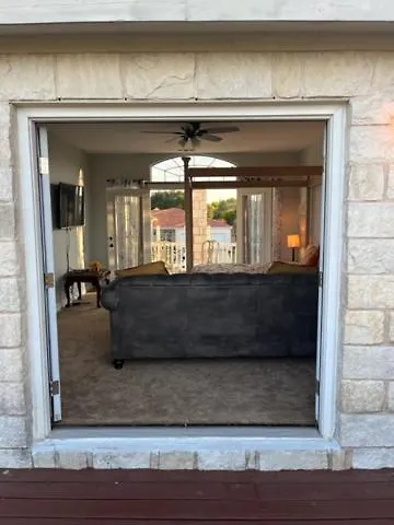 Bed & Breakfast Knight Hawk Suites