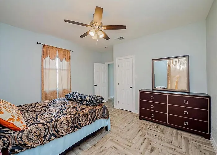 Bed & Breakfast Knight Hawk Suites *